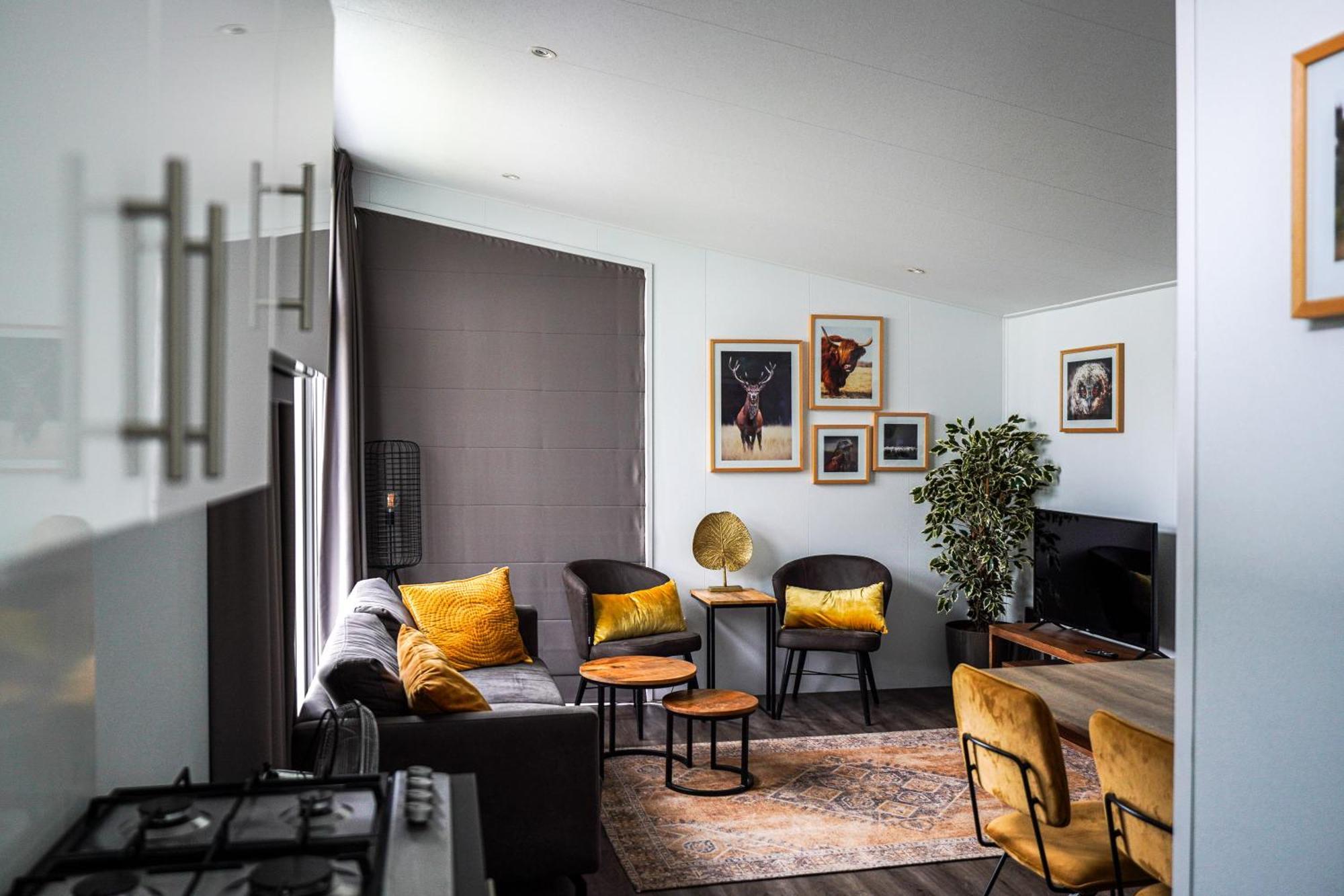 Vakantiehuis Met Vijverzicht Lathum Exteriör bild